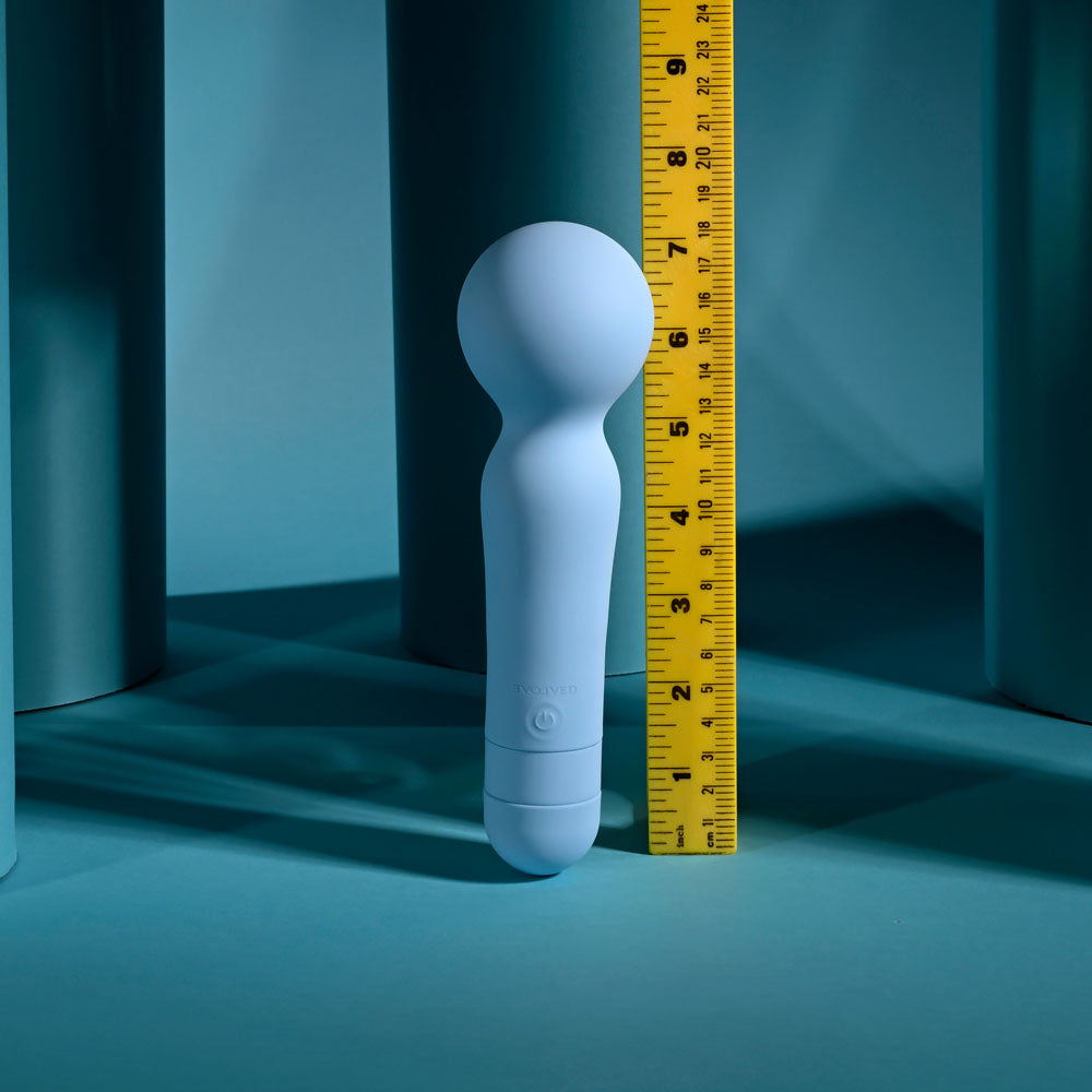 Evolved IRIS - Blue 18.3 cm USB Rechargeable Massage Wand