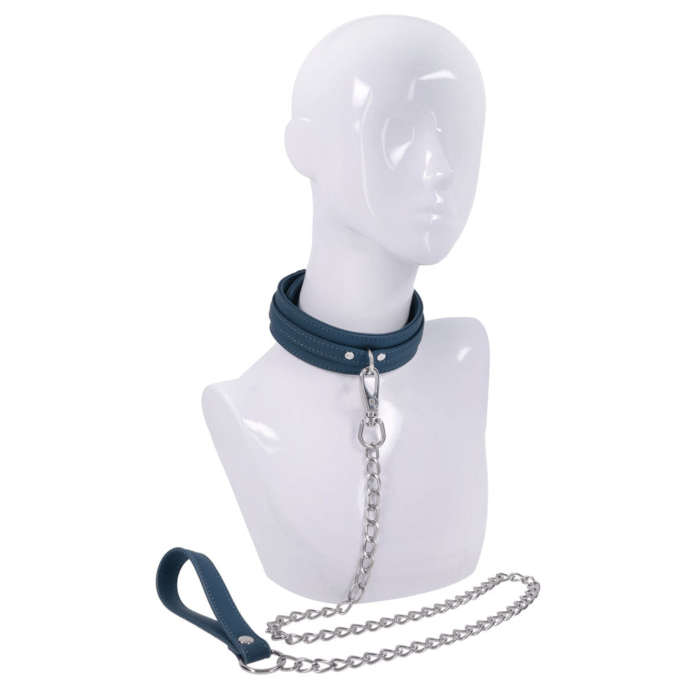 SPORTSHEETS Signature Twilight Tease Collar & Leash - Blue Adjustable Restraint